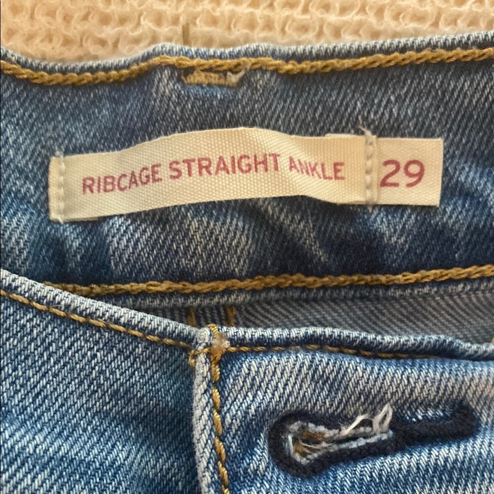 Levi's Blue Ankle Cropped Jeans